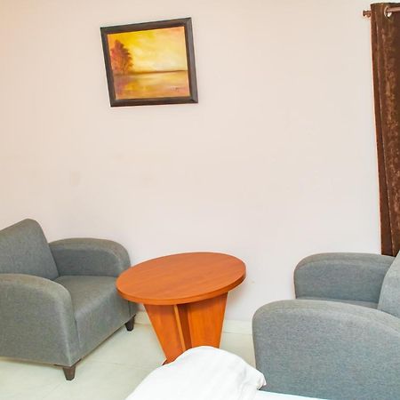 Denis Hotel Abuja Mobushipe Eksteriør bilde