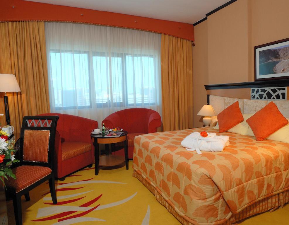 Denis Hotel Abuja Mobushipe Eksteriør bilde