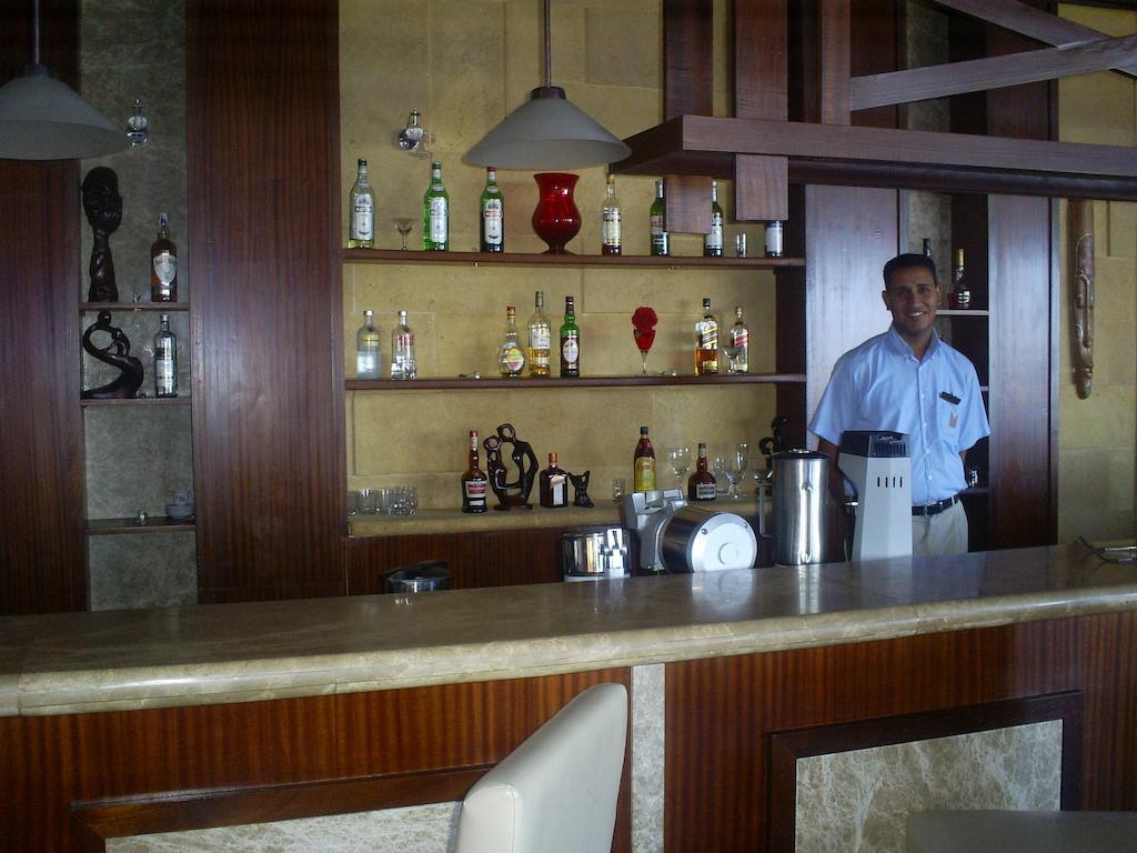 Denis Hotel Abuja Mobushipe Eksteriør bilde