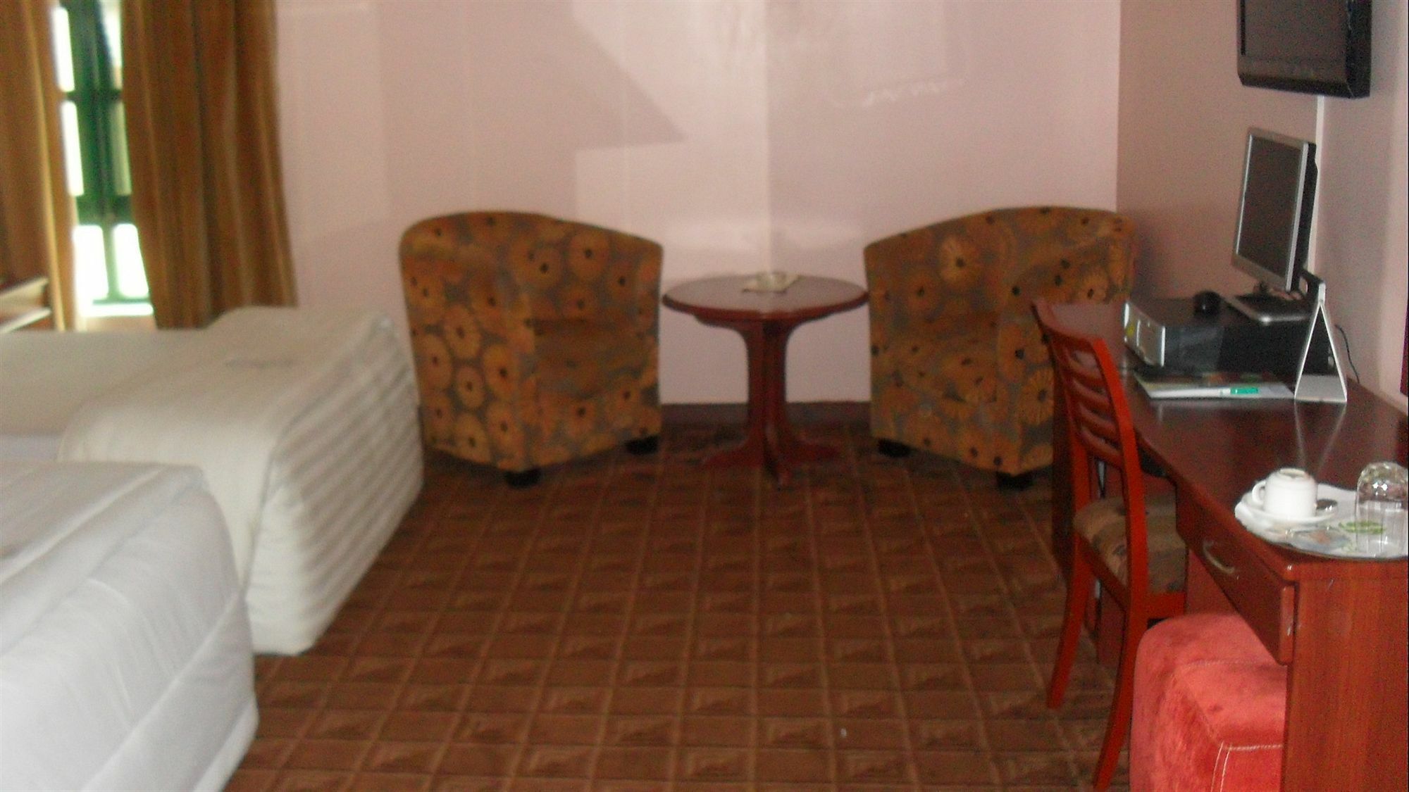 Denis Hotel Abuja Mobushipe Eksteriør bilde